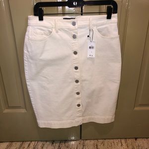 Banana Republic white denim skirt